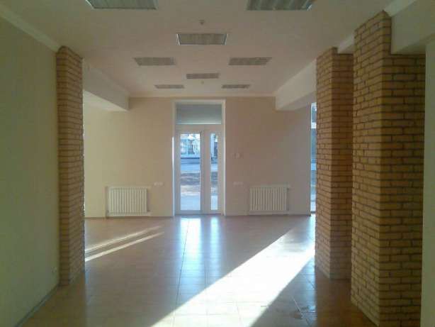 Selling. Shop 85 sq. Kalinovaya street