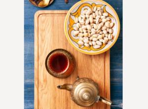 Oak Cutting Board With Groove