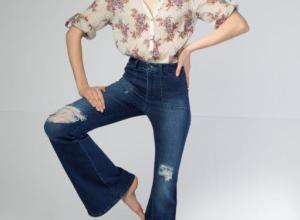 Stylish Flare Hem Double Tone Ripped Blue Women Jeans