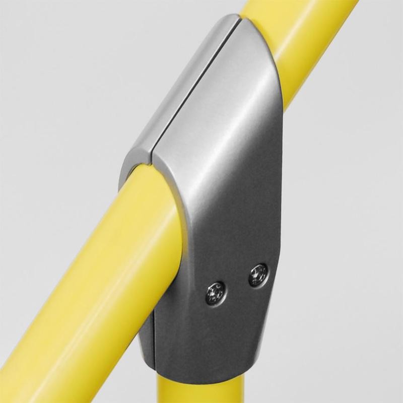 Universal tube connectors