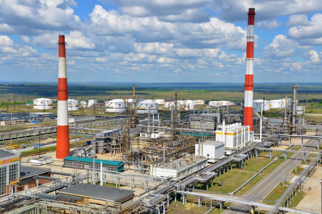I will buy an oil refinery (Ukraine)