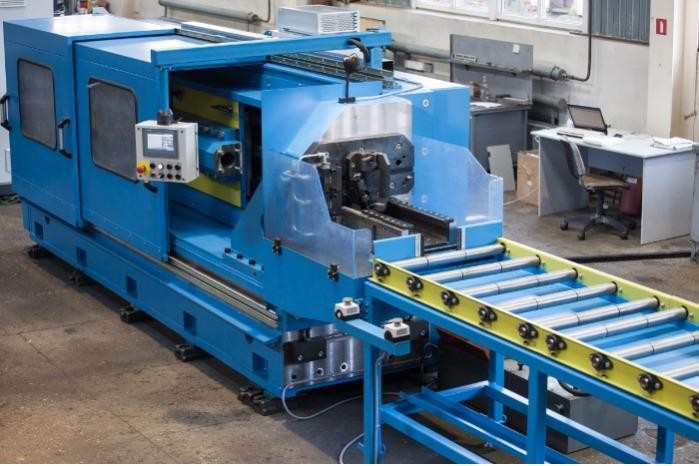 BROACHING MACHINE BMH-1600E