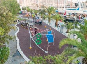 outdoor children playground equipment
