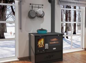 7040 - WOOD BURNING COOKING STOVE