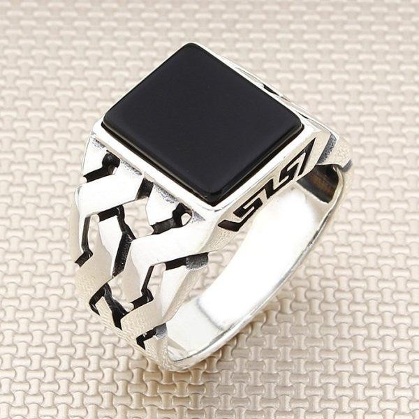 925 sterling silver ring with onyx stone