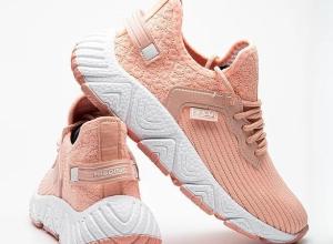  WOMEN'S SPORT SHOES
