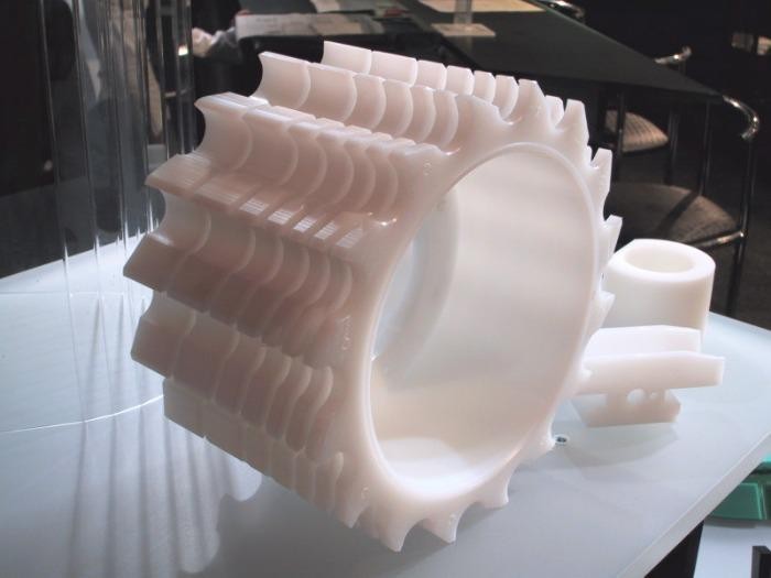 Plastic processing - Milling and turning parts