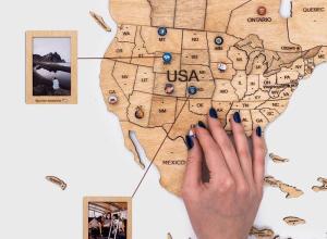 3D Wooden World Map Light