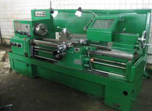 Screw-cutting lathe 1IS611V