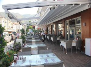 Sunrise Retractable Pvc Pergola