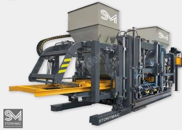 Concrete blocks machinery