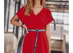 Waisted dress with a belt red FI662
