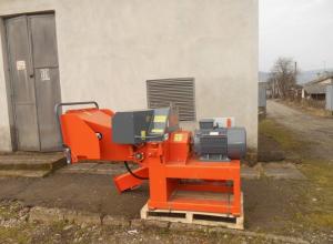 Crushing machine. Action !!!
