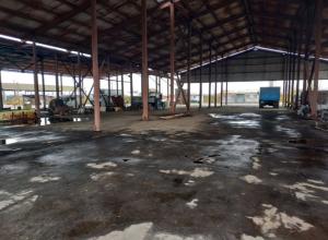 I sell an elevator / warehouse