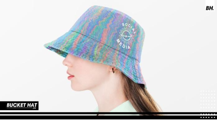 BUCKET HAT