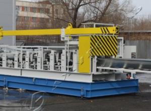 Equipment for frameless construction