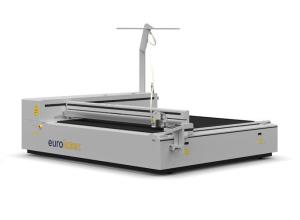 Laser cutting machine for textiles