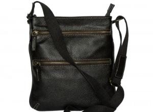 Leather bags made in Italy