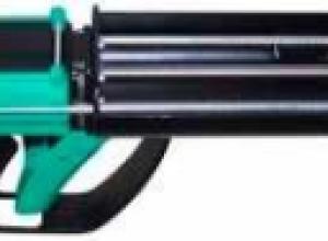 Customized sealant and adhesive applicator