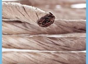 Paper cable filling yarn
