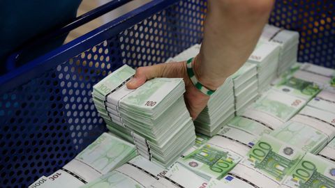 A loan offer between particularly serious and fast.