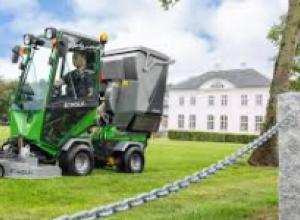 Park Ranger 2150 multifunctional utility machine