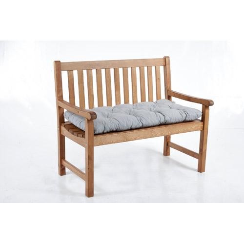 OUTDOOR LOUNGE FURNITURE