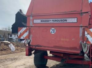 sale of Massey Ferguson combine