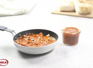 Marinating oil  Gyros Natural with sea salt.