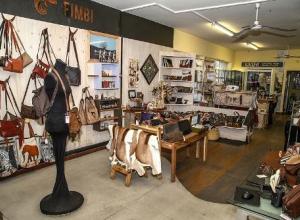 Fimbi Leather