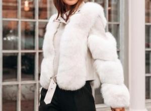 Women Genuine Leather Jacket with Fox Fur - Slim Fit