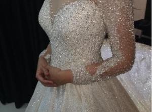 Bing bling handbeaded wedding dress