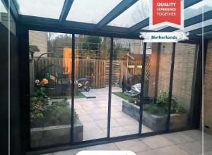 Heat insulated sliding system
