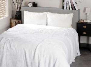 Plain Muslin Bedspread