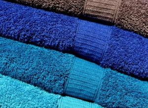 Textile, Towel, Bathrobe, Shirt, Sweat Shirt, 