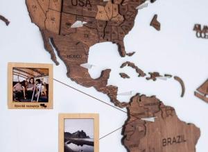 3D Wooden World Map Oak