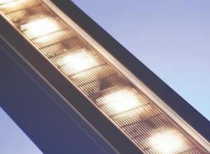 Standard Linear Uplighter