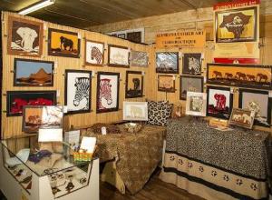 Glenda’S Leather Art & Curio Boutique