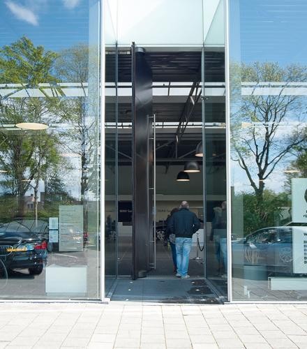 PiroSign revolving doors