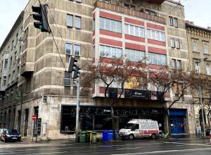  Sell office complex in Hungary (Budapest)