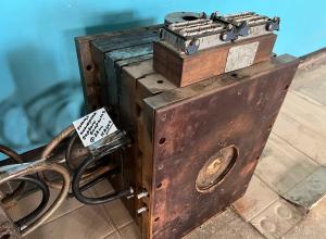  Press mold for injection molding Rings of control of the first opening of 28 mm. (