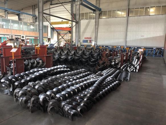CEMENT FEEDER
