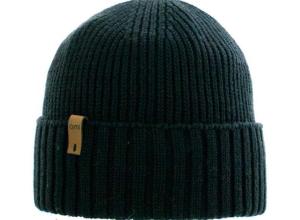 Knitted  hat with a turn up merino wool