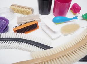 Massage brush to nail brush
