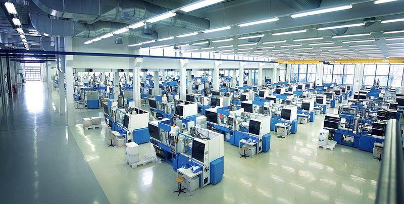MULTI-COMPONENT INJECTION MOLDING