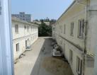 Selling three admin. buildings 1500 sq.m. Pour from the owner