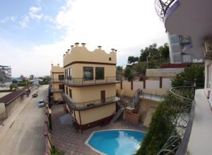 Sale of private households (hotel complex)