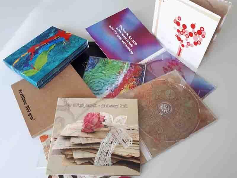USB and cardboard package for USB