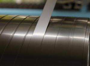 Economic efficiency through spooled metal strips