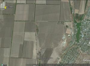 Operating farm for raising sheep and cattle